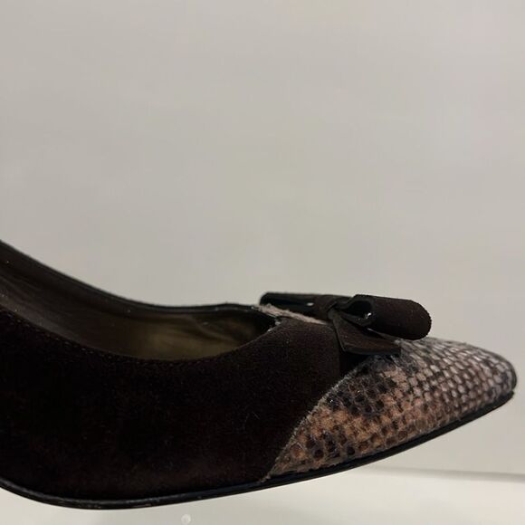 Stuart Weitzman Brown Suede/Embossed Leather Toe and Kitten Heel Shoes Size 7 - Picture 7 of 15